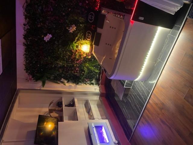 Ferienwohnung Jacuzzi 9Em Paris Exterior foto